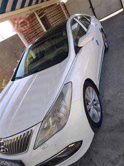 هيونداي أزيرا